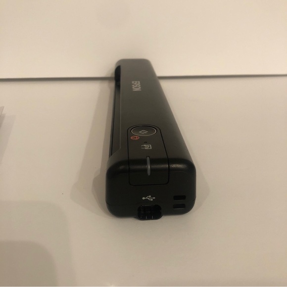 Epson ES-50 WorkForce Portable Color Document Business ID Card Scanner Black - Picture 4 of 11